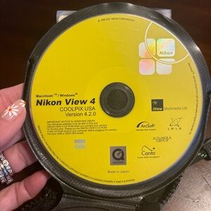 Vintage Nikon View 4 CD-ROM COOLPIX USA v4.2.0 Software Disc (1998–2001)